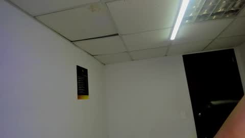 Snapshot of aisha_hotts777 chatting on March 2026 04:40:01 AM Aisha online show from March 2026 04:40:01 AM