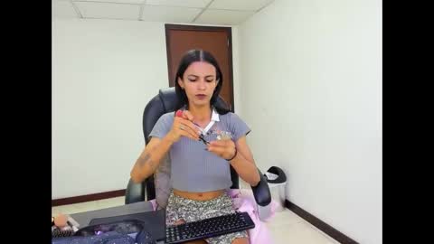 Snapshot of aisha_hotts777 chatting on April 2026 03:29:02 AM Aisha online show from April 2026 03:29:02 AM