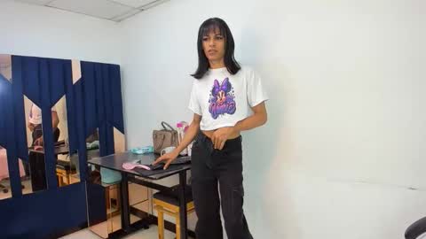 Snapshot of aisha_hotts777 chatting on April 2026 03:11:01 AM Aisha online show from April 2026 03:11:01 AM