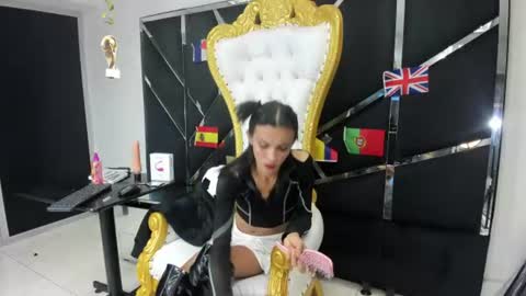 Aisha online show from June 2026 08:22:01 PM