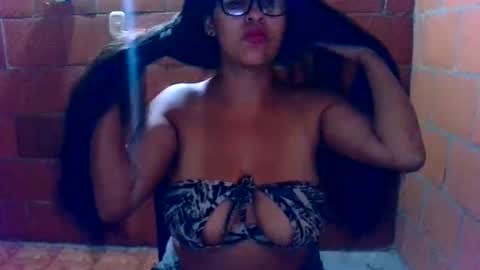 aisha koswell3 online show from November 2025 05:29:02 AM