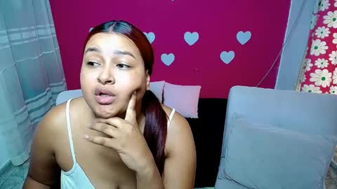 aisha_stacey0410 online show from May 2026 03:05:01 PM