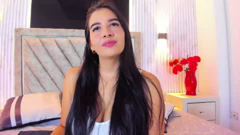 Aisha Stones online show from July 2026 12:48:02 PM