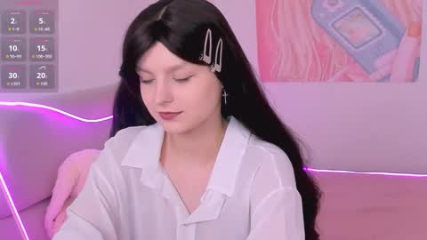 Aisha online show from December 2025 09:14:01 AM