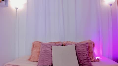 Aisha online show from May 2026 03:34:01 AM