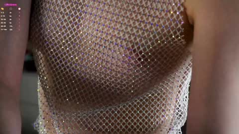 Snapshot of aislyfarran chatting on January 2025 04:16:02 AM Aliza online show from January 2025 04:16:02 AM