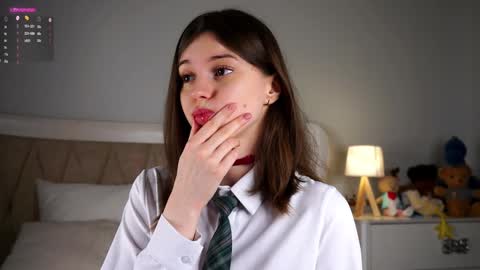 Snapshot of aislyfarran chatting on February 2025 01:09:01 AM Aliza online show from February 2025 01:09:01 AM