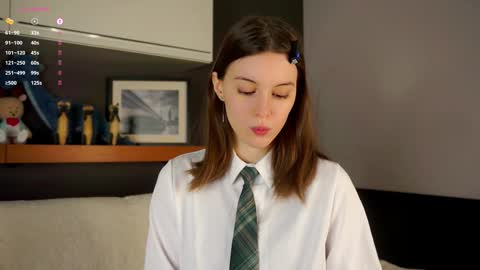 Snapshot of aislyfarran chatting on February 2025 01:11:01 AM Aliza online show from February 2025 01:11:01 AM