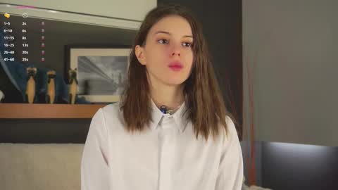 Snapshot of aislyfarran chatting on February 2025 01:05:01 AM Aliza online show from February 2025 01:05:01 AM