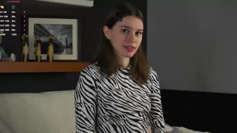 Snapshot of aislyfarran chatting on March 2025 01:05:01 AM Aliza online show from March 2025 01:05:01 AM