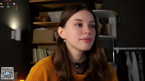 Snapshot of aislyfarran chatting on October 2025 01:47:01 AM Aliza online show from October 2025 01:47:01 AM