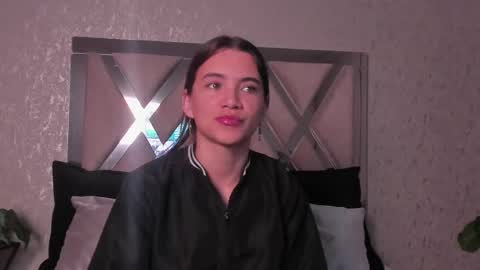 little aitana  online show from February 2025 01:51:02 PM