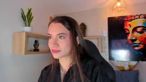little aitana  online show from May 2026 01:35:01 AM