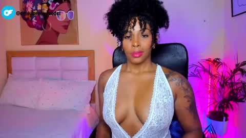 Aitana Brown online show from May 2026 10:05:02 PM