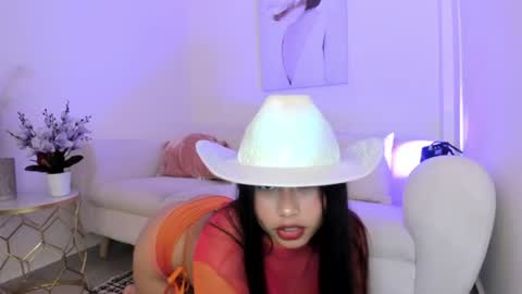 Aitana  online show from July 2026 05:04:02 AM