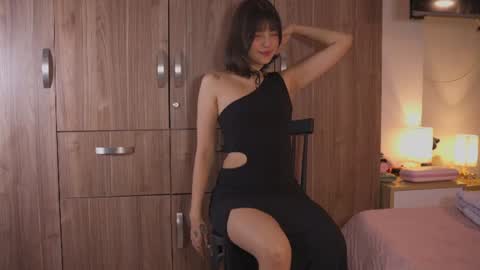 Aitana Jhons online show from July 2026 10:19:02 AM