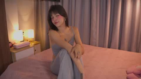 Aitana Jhons online show from July 2026 10:17:02 AM