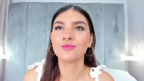  Aitana  online show from May 2026 10:52:02 AM