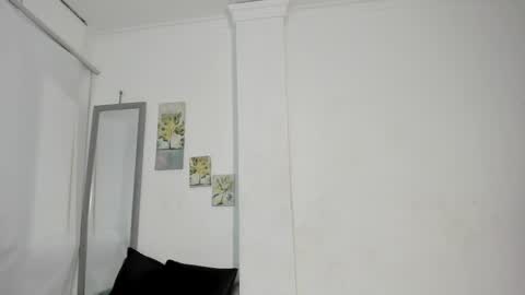 aithana_queen online show from June 2026 08:09:02 PM