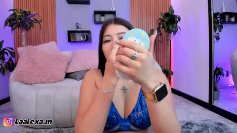 Aixa online show from September 2025 12:06:01 PM