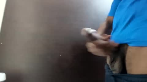 aj297914 online show from September 2025 03:55:02 AM