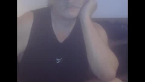 ajames6961 online show from May 2026 07:26:02 AM