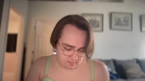 Snapshot of ajuliebellelemons chatting on March 2026 10:58:02 PM JullieBelleLemons online show from March 2026 10:58:02 PM