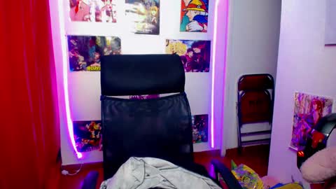 Snapshot of akai_krazna01 chatting on February 2025 01:27:01 PM Akai Kraz online show from February 2025 01:27:01 PM