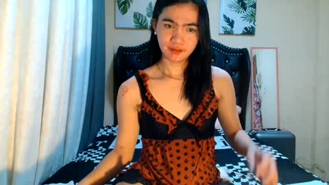 akamamiki25 online show from May 2026 11:05:01 AM