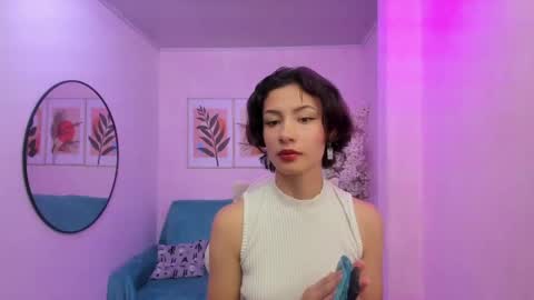 Azaka  online show from February 2025 12:32:01 PM