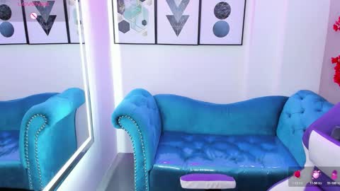 Azaka  online show from October 2025 12:50:01 PM