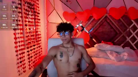 Snapshot of akazaboy chatting on February 2025 03:35:01 AM akazaboy online show from February 2025 03:35:01 AM