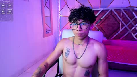 Snapshot of akazaboy chatting on March 2025 04:30:02 AM akazaboy online show from March 2025 04:30:02 AM