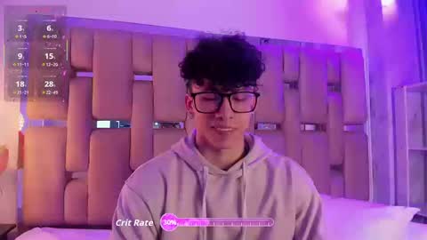 Snapshot of akazaboy chatting on September 2025 08:08:01 PM akazaboy online show from September 2025 08:08:01 PM