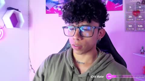 Snapshot of akazaboy chatting on September 2025 04:36:02 AM akazaboy online show from September 2025 04:36:02 AM