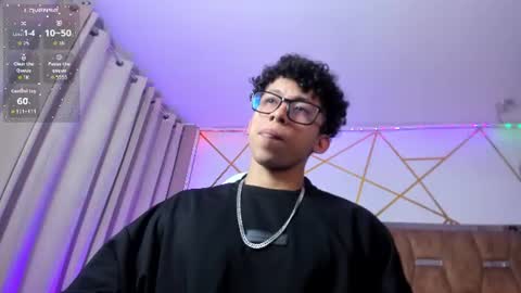 akazaboy online show from July 2026 04:10:01 AM