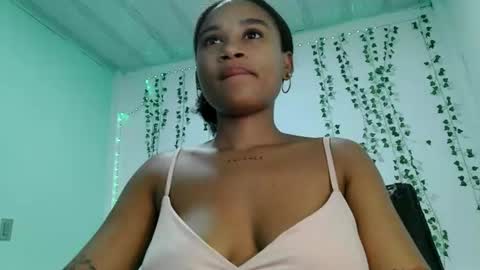akemy_saunderz online show from July 2026 04:21:02 AM