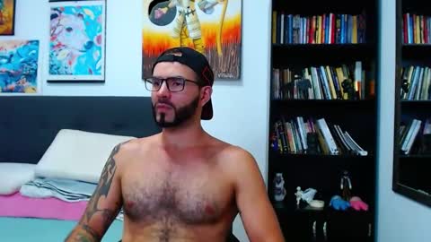 akiles online show from January 2025 01:27:01 AM