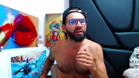 akiles online show from May 2026 11:22:01 PM