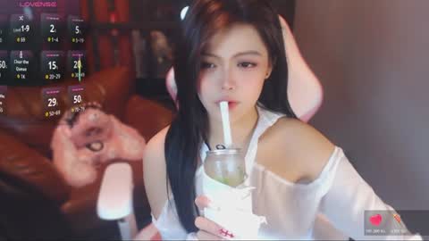 Aki  online show from June 2026 11:32:02 AM