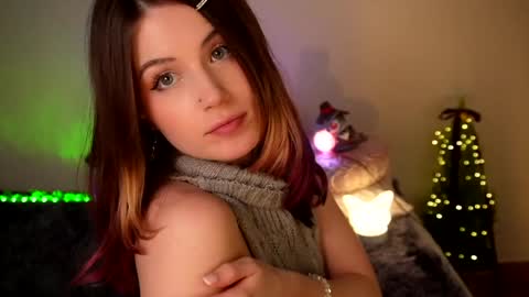 Snapshot of akira_mori chatting on January 2025 10:22:02 PM Nameless online show from January 2025 10:22:02 PM