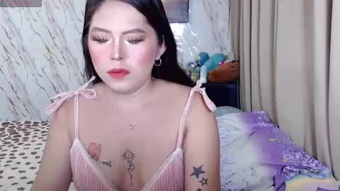 akiragirl_ online show from May 2026 09:11:01 PM