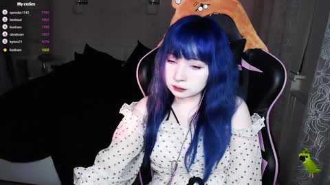 Snapshot of akirahartyx chatting on January 2025 03:27:01 PM akirahartyx online show from January 2025 03:27:01 PM