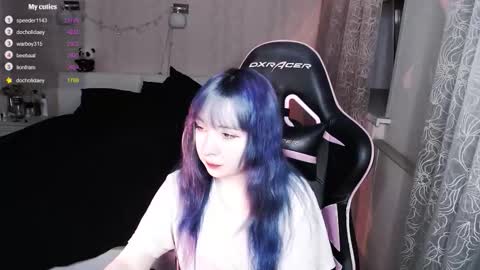 akirahartyx online show from March 2026 04:46:01 PM