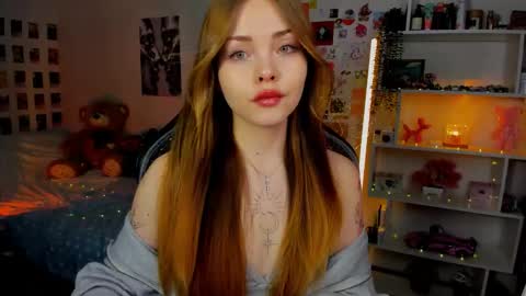 Snapshot of akirakatsu chatting on November 2025 04:39:01 PM Akira online show from November 2025 04:39:01 PM