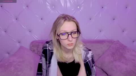 akiro_kim online show from February 2026 01:58:01 AM