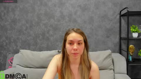 Al1ice online show from October 2025 09:42:01 AM