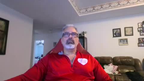 Snapshot of aladdin31673 chatting on April 2026 12:12:01 AM aladdin31673 online show from April 2026 12:12:01 AM