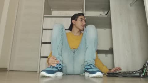 aladino_ms online show from September 2025 12:01:02 AM