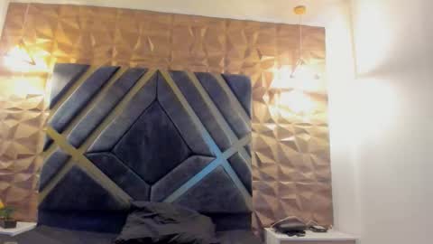 ALAHIA online show from October 2025 11:33:02 AM